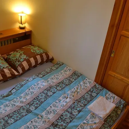 V Tatranskej Lomnici, Dinda 127